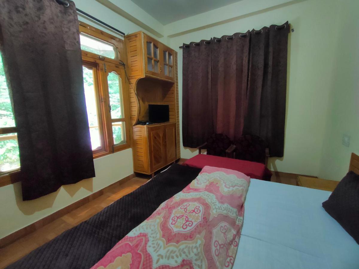 Hotel Anupam By Mid Orchard, Kasol Exterior foto